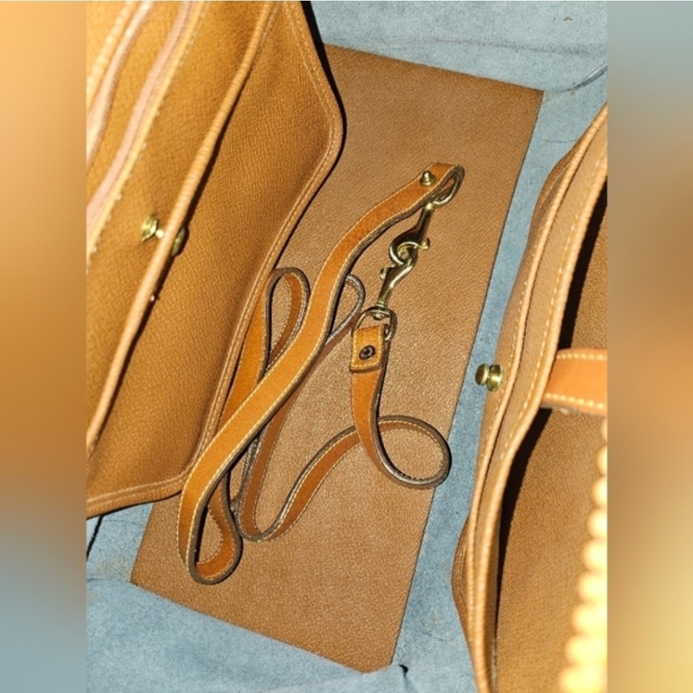 Vintage Dooney & Bourke Medium Gladstone Satchel - Picture 9 of 9